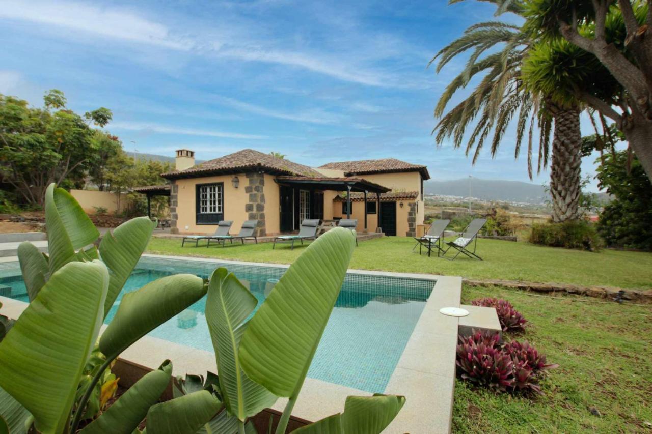 Holiday home Casa Privada Con Piscinajacuzzi En La Orotava